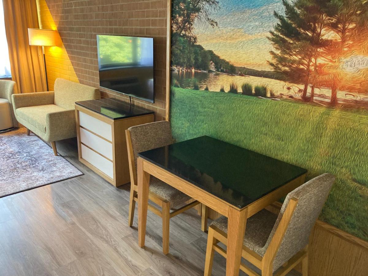 לייק הרמוני Split Rock Resort מראה חיצוני תמונה